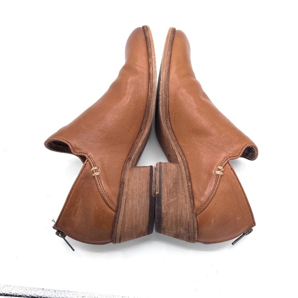 Frye Carson Shootie Leather Bootie in Cognac Size 10 - Picture 12 of 16